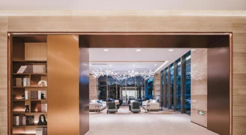 Hotel Cypress Garden Shanghai