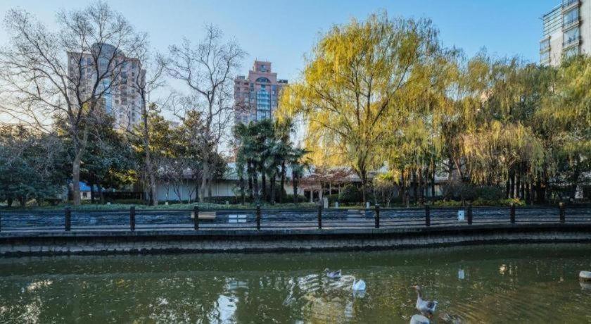Hotel Cypress Garden Shanghai
