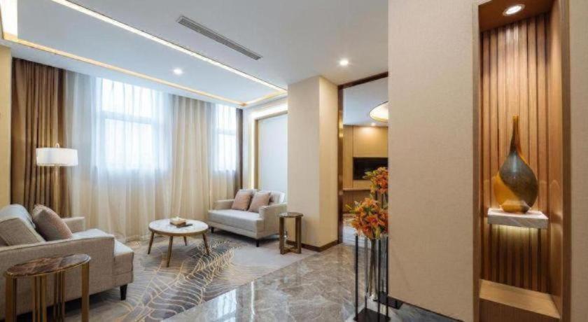 Cypress Garden 4*